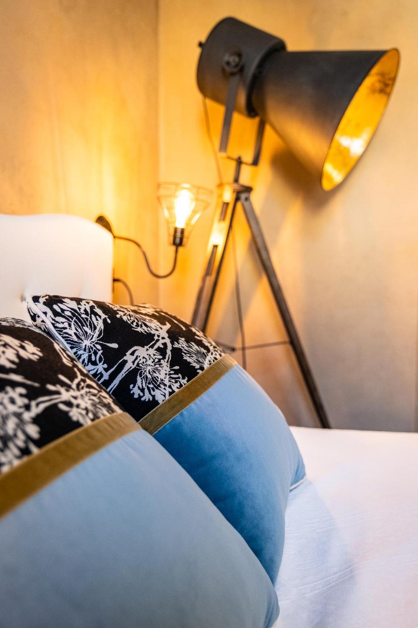 Luvia Rooms Spa Гоннеза Экстерьер фото