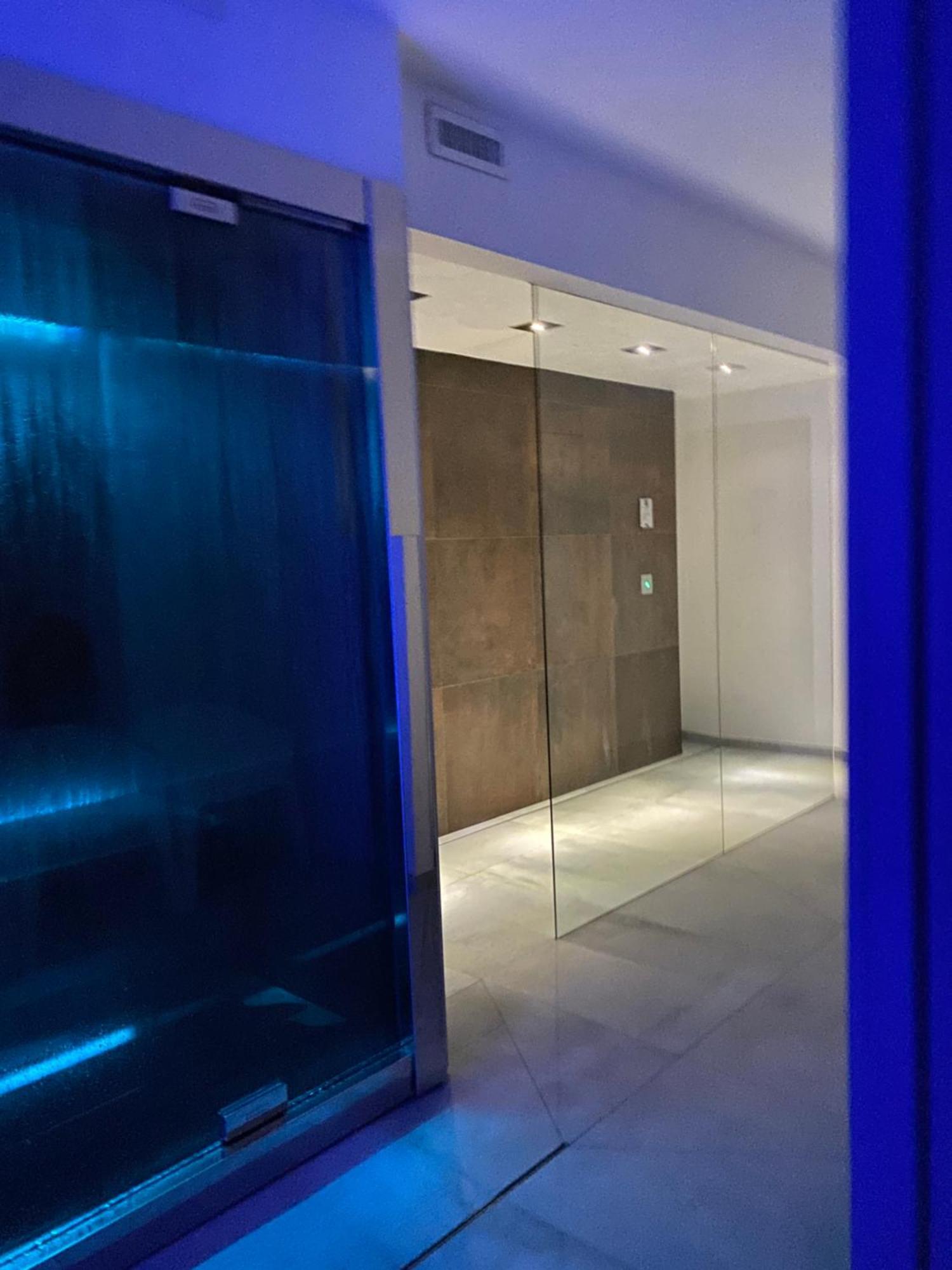 Luvia Rooms Spa Гоннеза Экстерьер фото